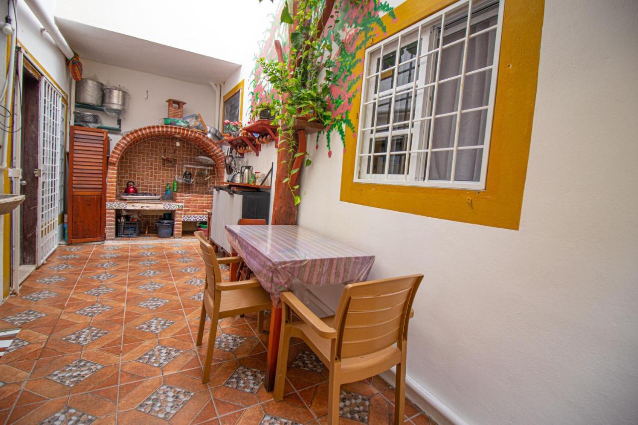 La Casa Del Almendro Hotel Playa del Carmen Exterior photo